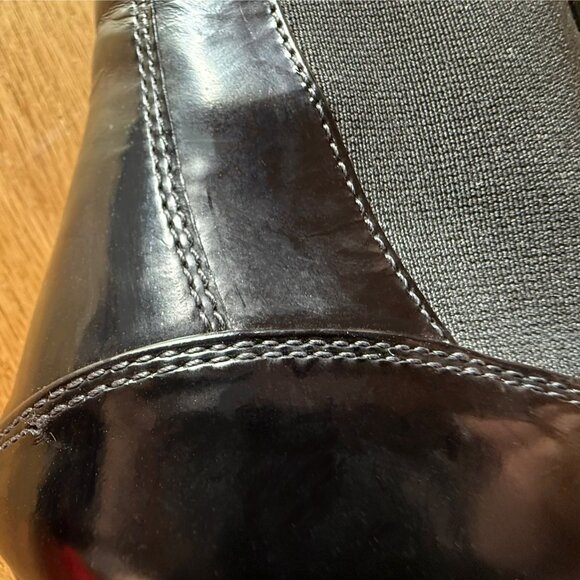 Elegance, with an edge!  Exquisite and RARE Prada booties, 35 - Picture 5 of 10